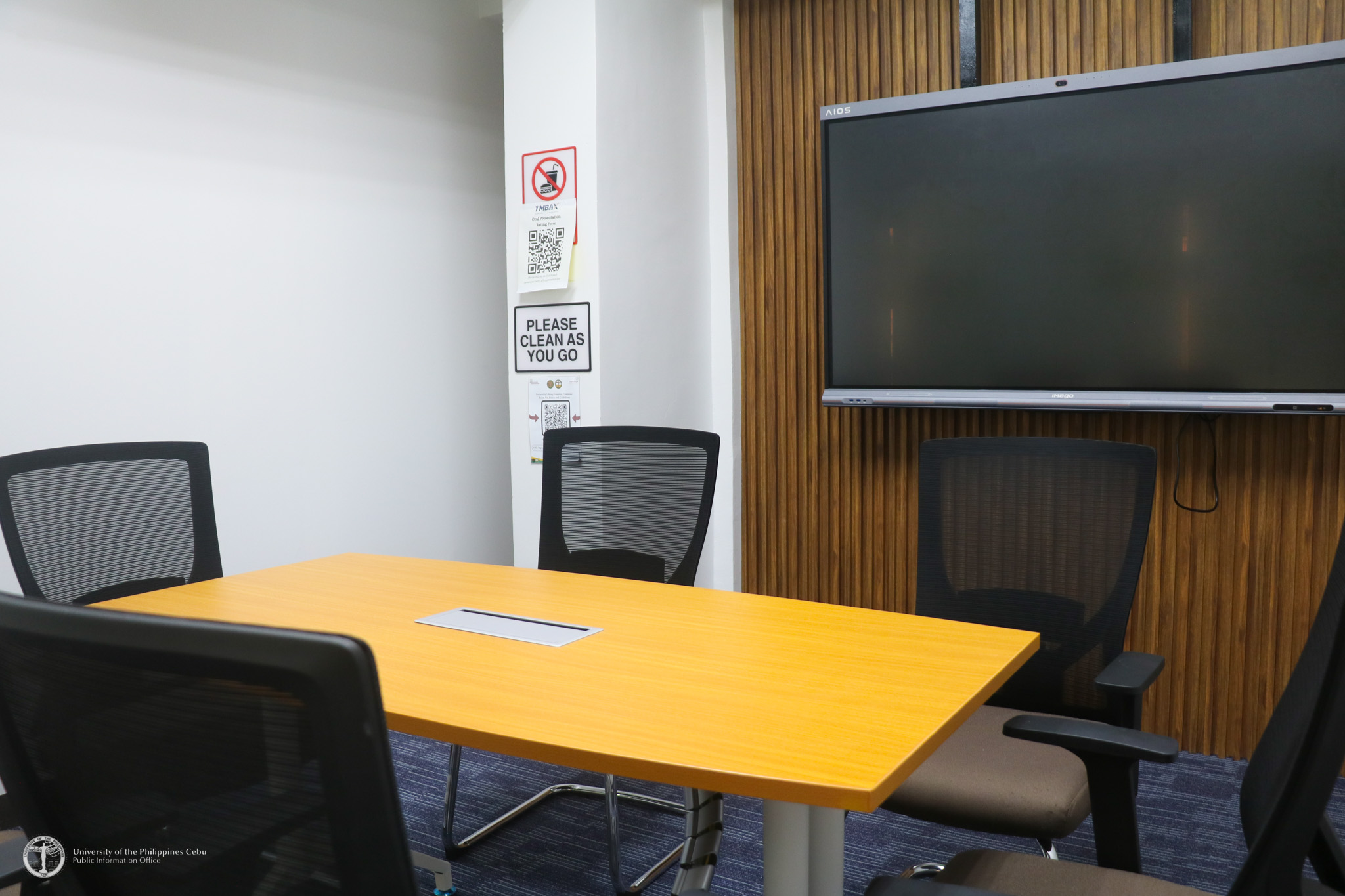 Discussion room